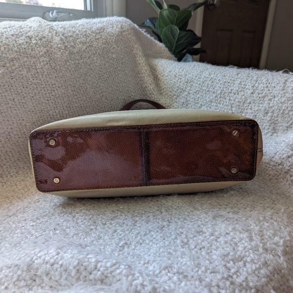 Tory Burch Brewster Tote - Picture 7 of 11